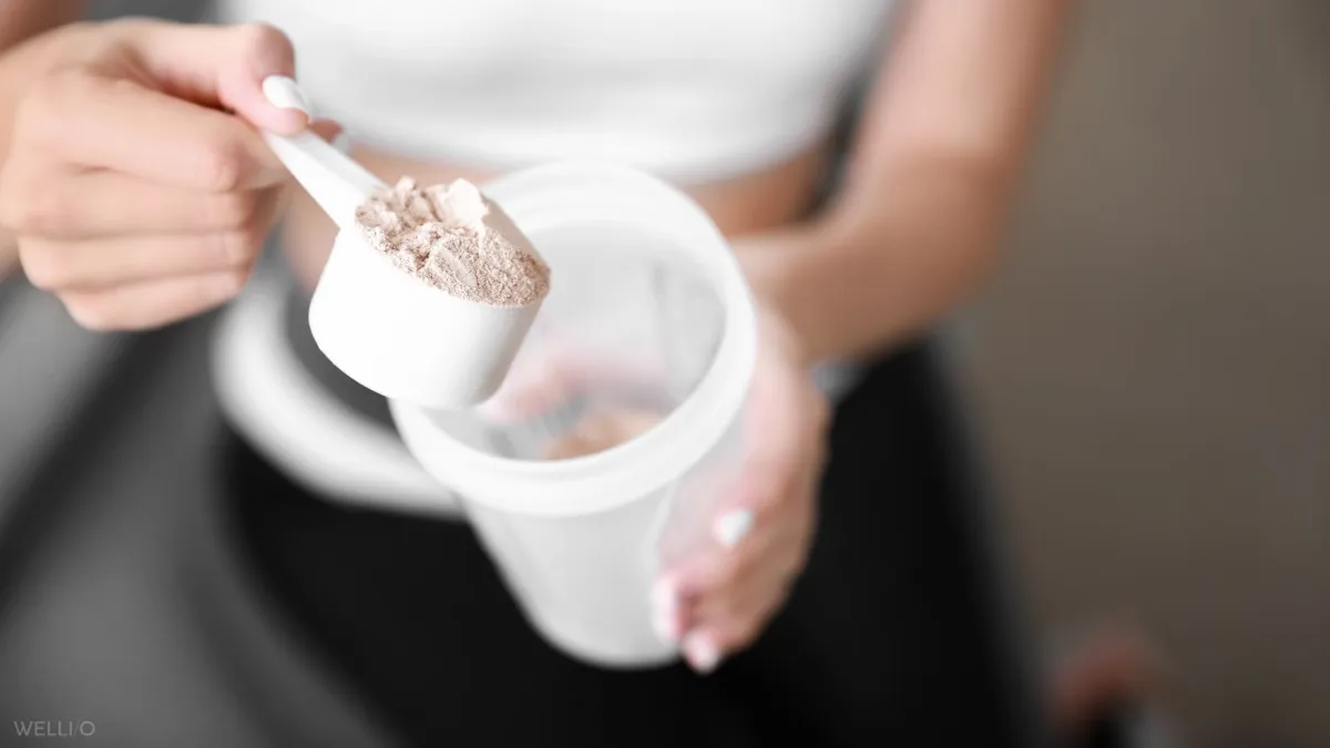 Vad är skillnaden mellan kasein och vassle?